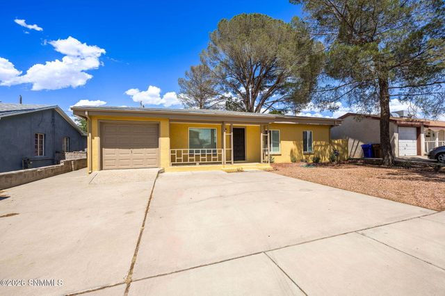 1825 Chaparro Street, Las Cruces, NM 88001
