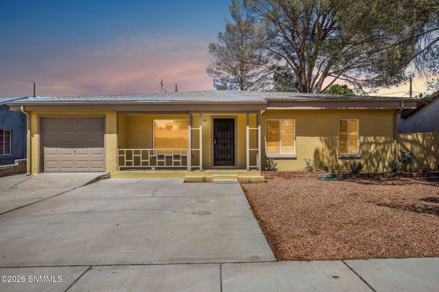 1825 Chaparro Street, Las Cruces, NM 88001