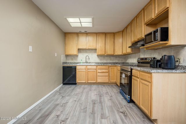 1825 Chaparro Street, Las Cruces, NM 88001