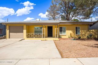 1825 Chaparro Street, Las Cruces, NM 88001