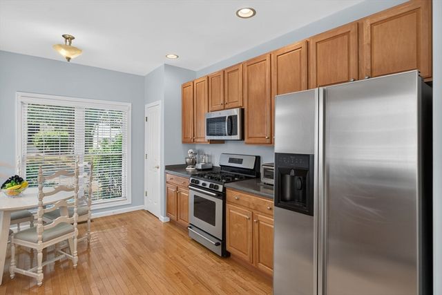 28 Cross Wind, Plymouth, MA 02360