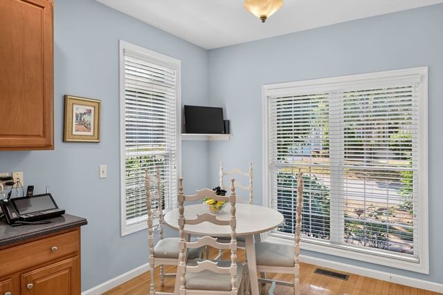 28 Cross Wind, Plymouth, MA 02360