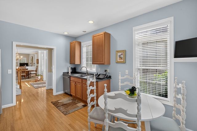 28 Cross Wind, Plymouth, MA 02360
