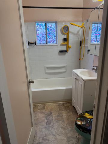 2730 Berger Ave, Sacramento, CA 95815