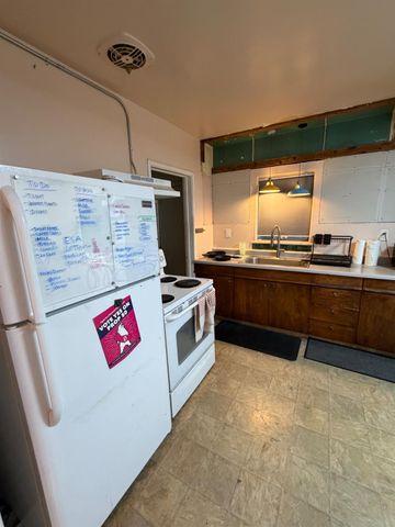 2730 Berger Ave, Sacramento, CA 95815