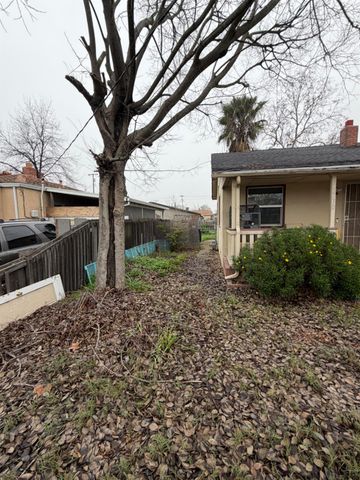 2730 Berger Ave, Sacramento, CA 95815