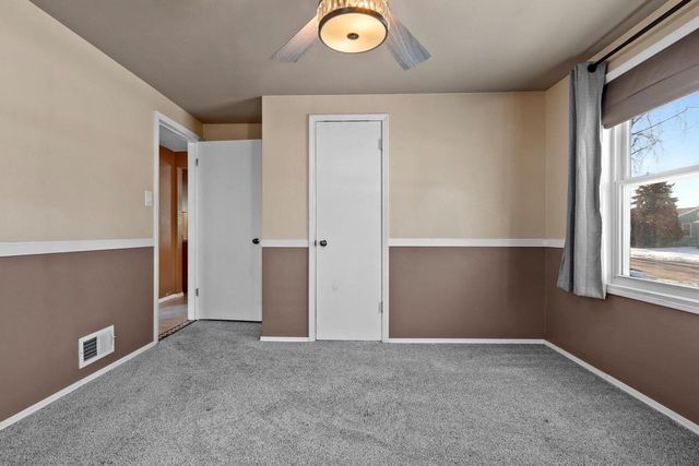 464 OAKLAWN AVENUE, Green Bay, WI 54304