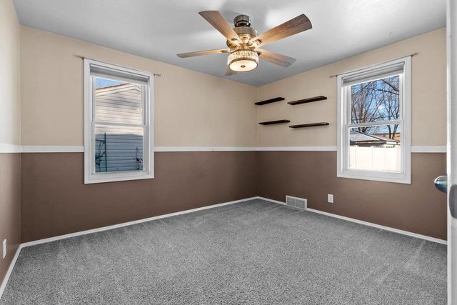 464 OAKLAWN AVENUE, Green Bay, WI 54304