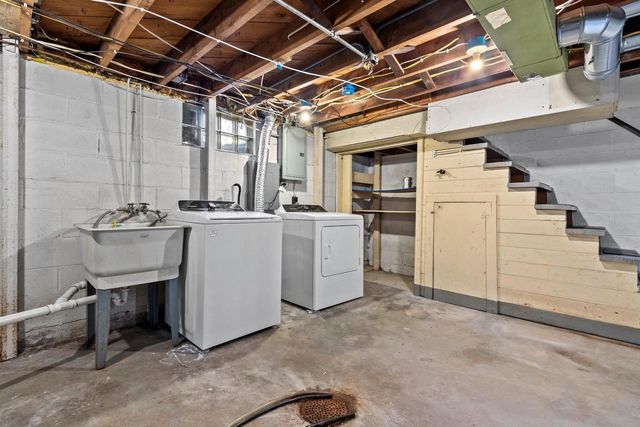 464 OAKLAWN AVENUE, Green Bay, WI 54304