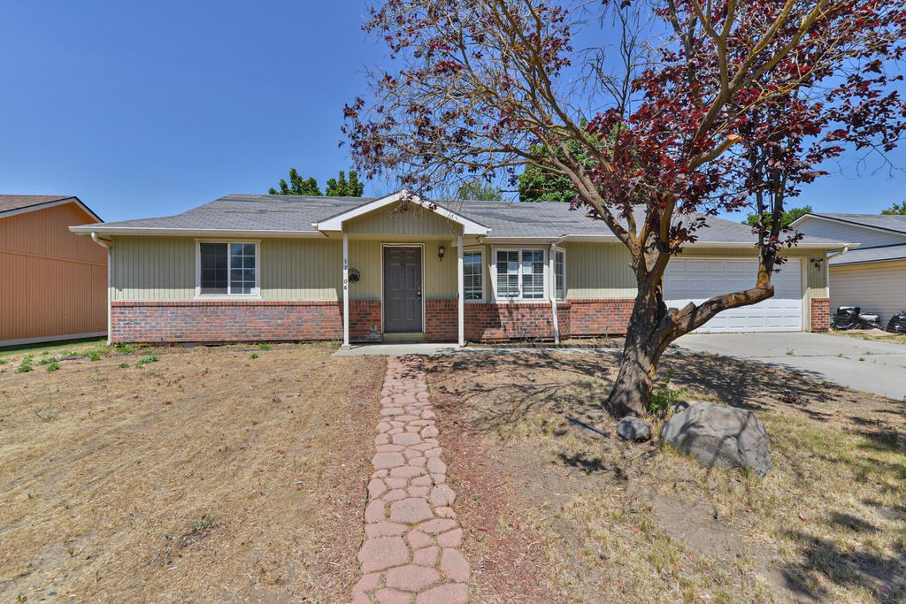 12406 W 11th Ave, Airway Heights, WA 99001