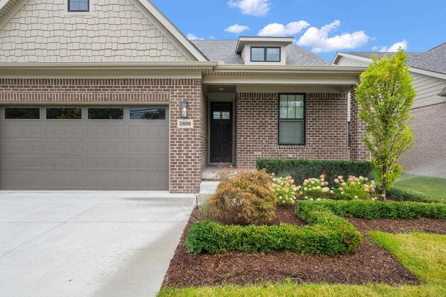 5896 Willow Grove Drive, Troy, MI 48085