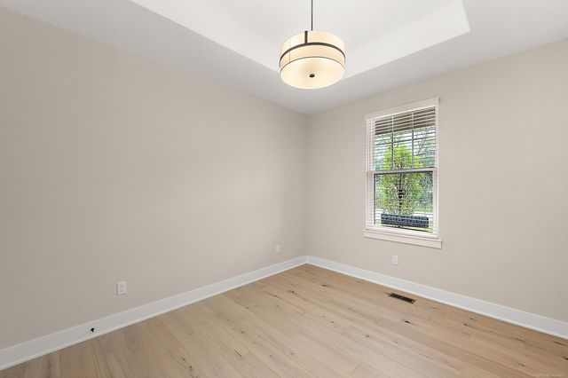 5896 Willow Grove Drive, Troy, MI 48085