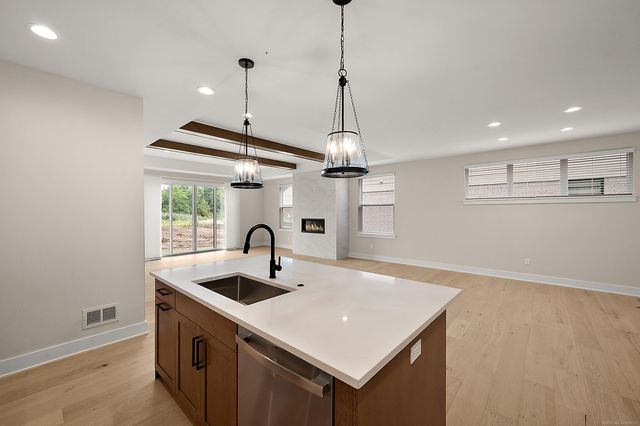 5896 Willow Grove Drive, Troy, MI 48085