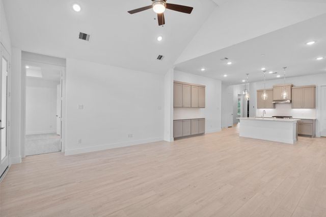 1130 Mills Cove Drive, Missouri City, TX 77459
