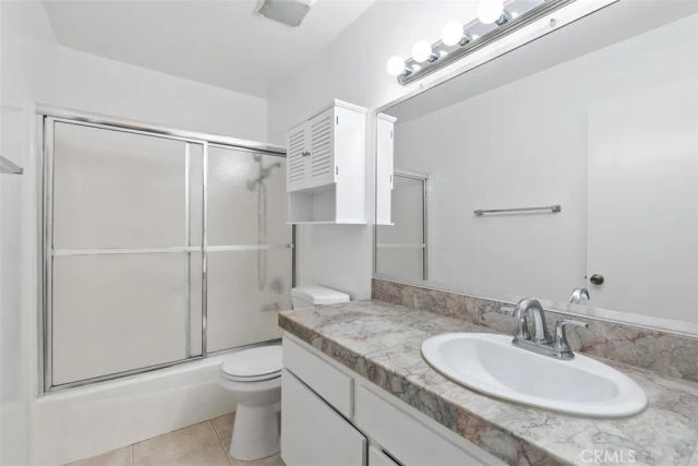 11 Rosemary 20, Irvine, CA 92604