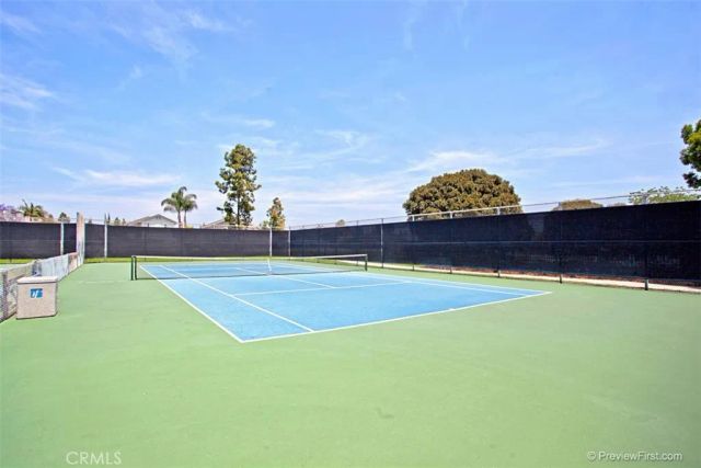 11 Rosemary 20, Irvine, CA 92604