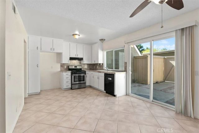 11 Rosemary 20, Irvine, CA 92604
