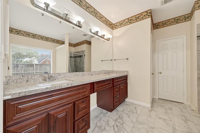 5907 Indian Hills Lane, Sugar Land, TX 77479