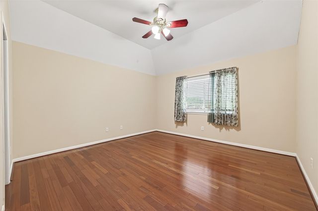 5907 Indian Hills Lane, Sugar Land, TX 77479