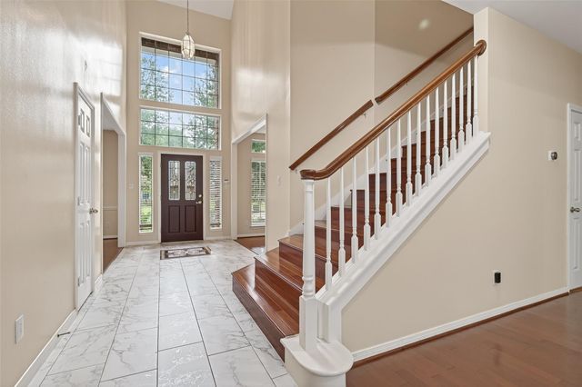 5907 Indian Hills Lane, Sugar Land, TX 77479