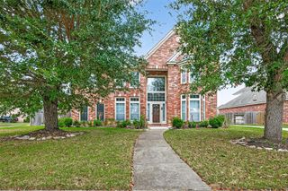 5907 Indian Hills Lane, Sugar Land, TX 77479