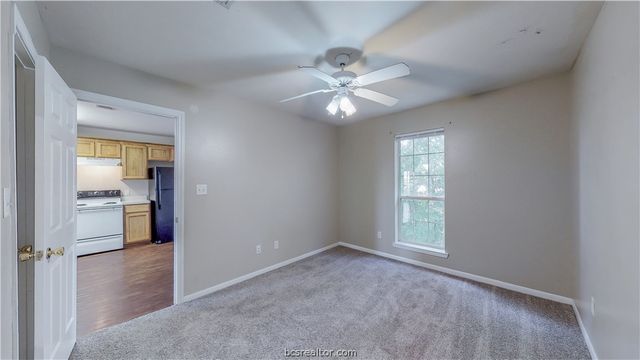 1509 Hollowhill Drive D, Bryan, TX 77802