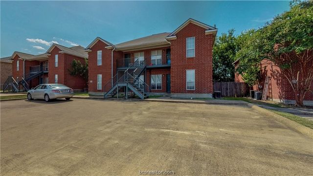 1509 Hollowhill Drive D, Bryan, TX 77802
