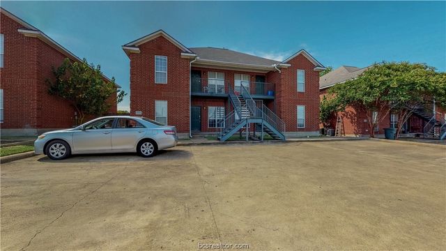 1509 Hollowhill Drive D, Bryan, TX 77802