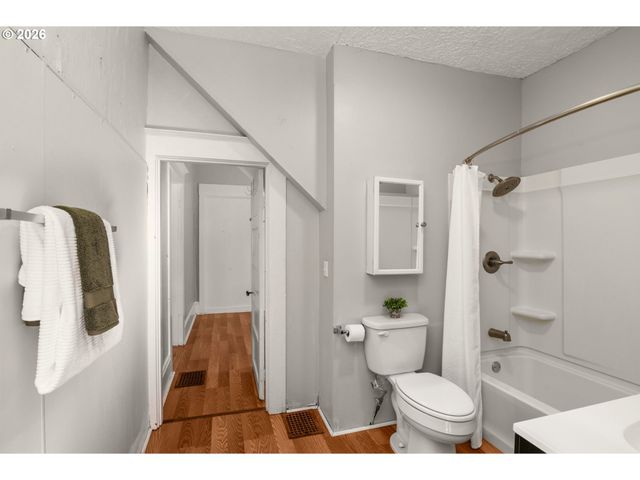 4734 N KERBY Ave, Portland, OR 97217