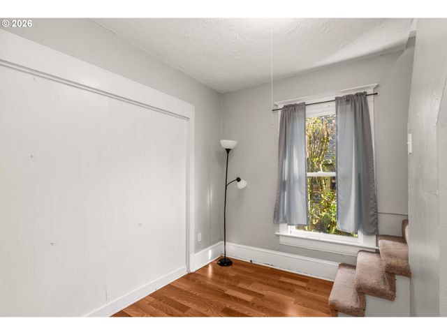 4734 N KERBY Ave, Portland, OR 97217