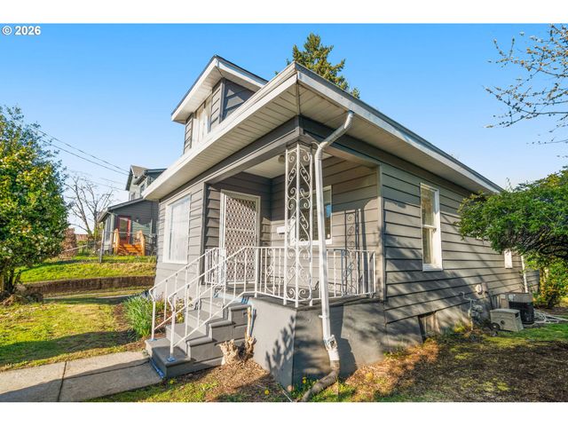 4734 N KERBY Ave, Portland, OR 97217