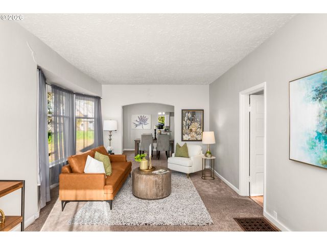 4734 N KERBY Ave, Portland, OR 97217