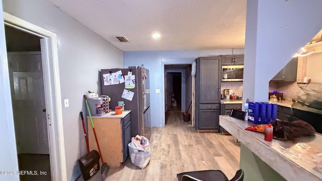 2103 LIMOGES Drive E, Jacksonville, FL 32210