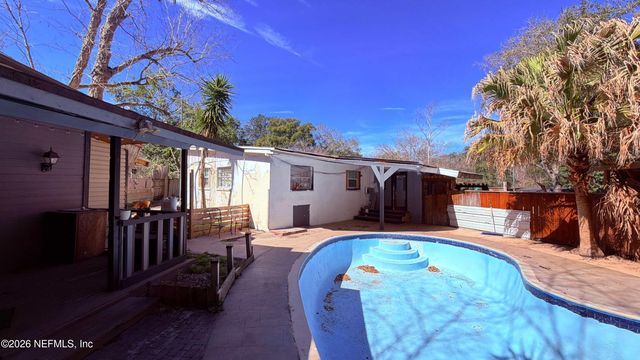 2103 LIMOGES Drive E, Jacksonville, FL 32210