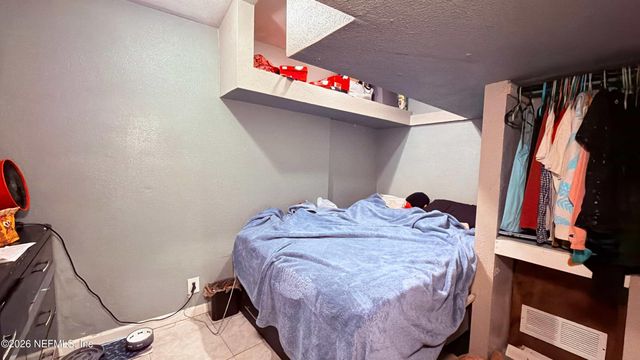 2103 LIMOGES Drive E, Jacksonville, FL 32210