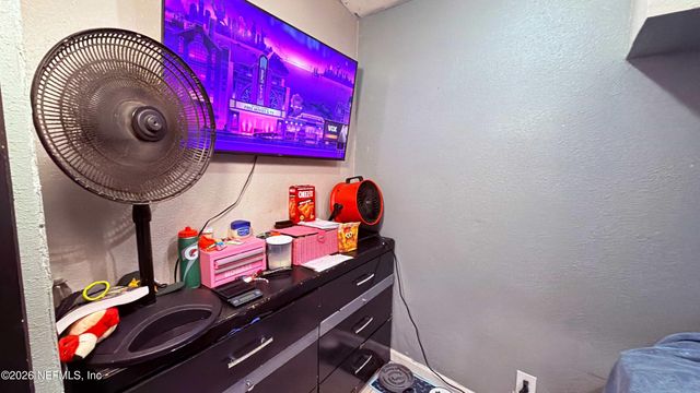 2103 LIMOGES Drive E, Jacksonville, FL 32210