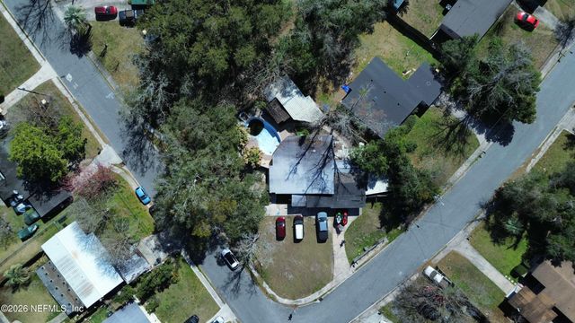 2103 LIMOGES Drive E, Jacksonville, FL 32210