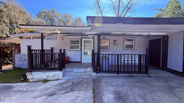 2103 LIMOGES Drive E, Jacksonville, FL 32210