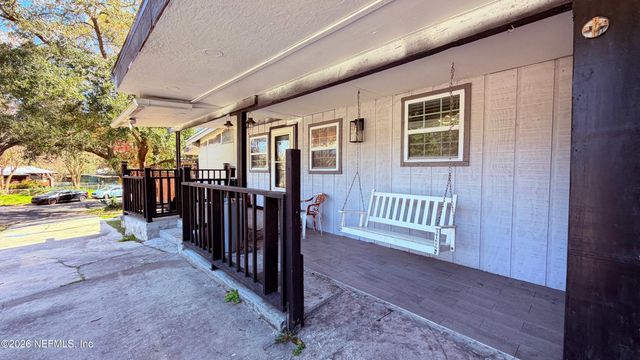 2103 LIMOGES Drive E, Jacksonville, FL 32210