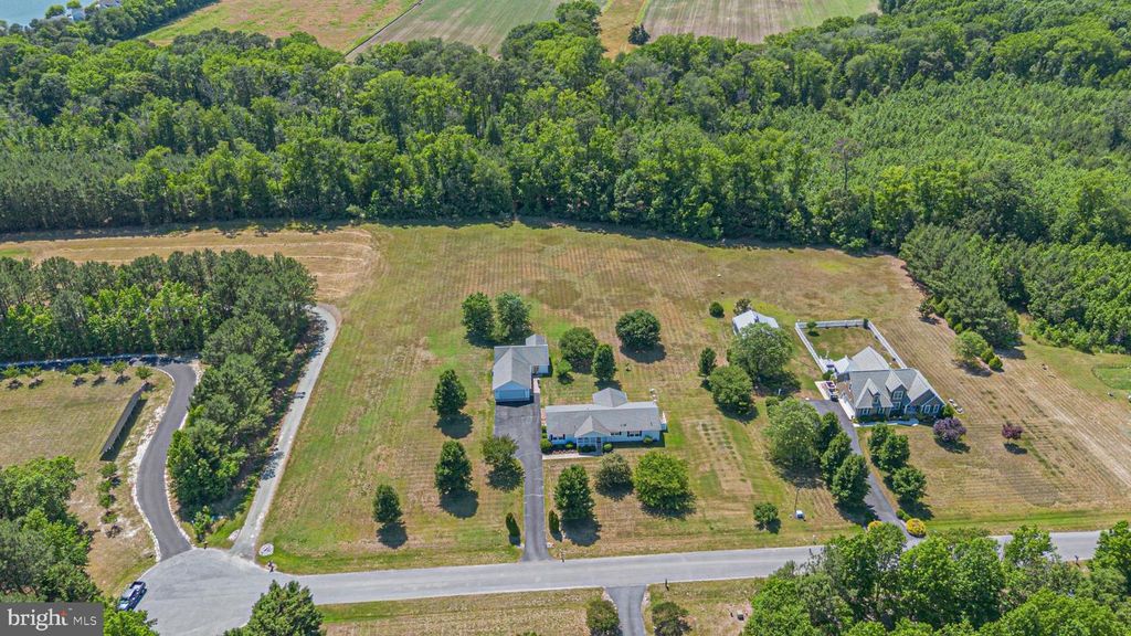 36042 COUNTRY LN, Frankford, DE 19945