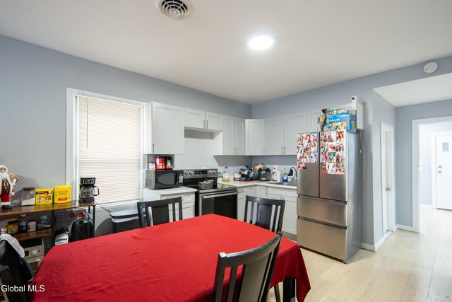 1529 7th Avenue, Watervliet, NY 12189