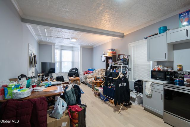 1529 7th Avenue, Watervliet, NY 12189