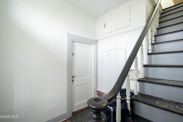 1529 7th Avenue, Watervliet, NY 12189