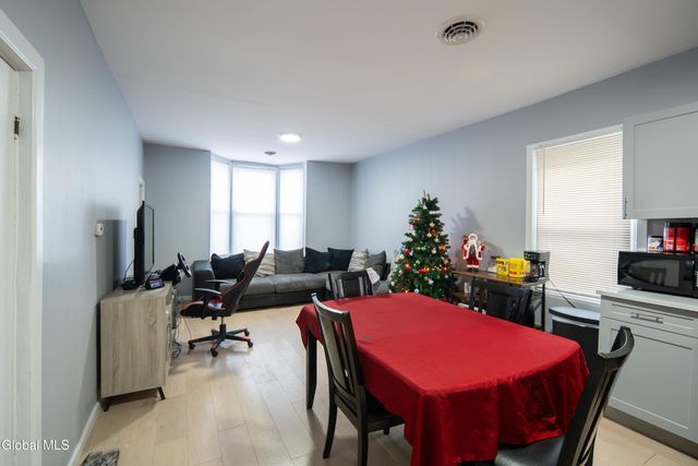 1529 7th Avenue, Watervliet, NY 12189