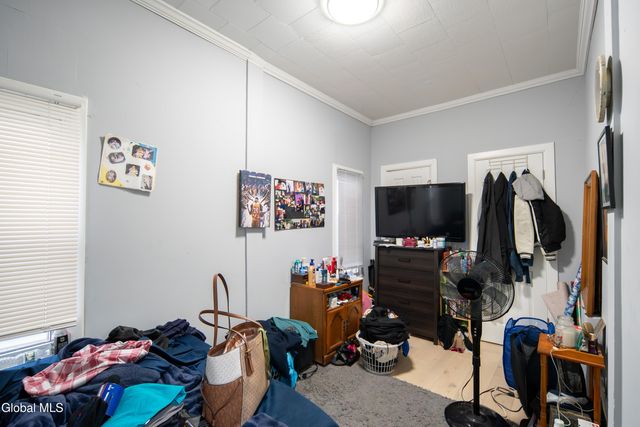 1529 7th Avenue, Watervliet, NY 12189