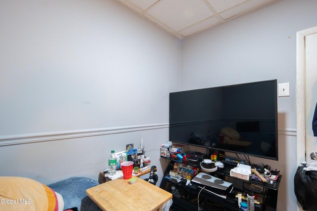 1529 7th Avenue, Watervliet, NY 12189