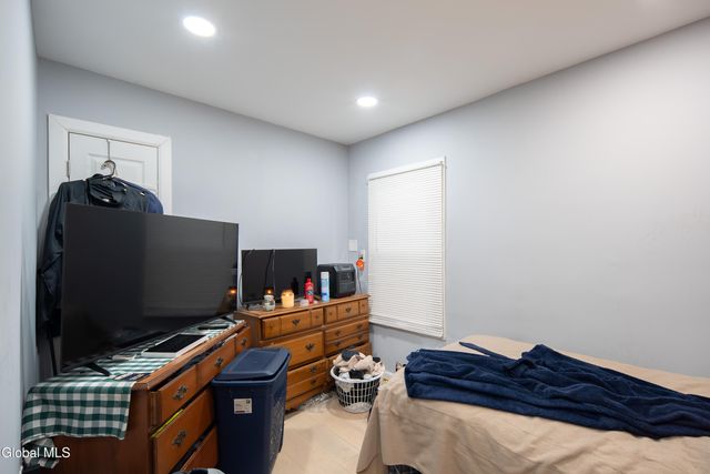 1529 7th Avenue, Watervliet, NY 12189