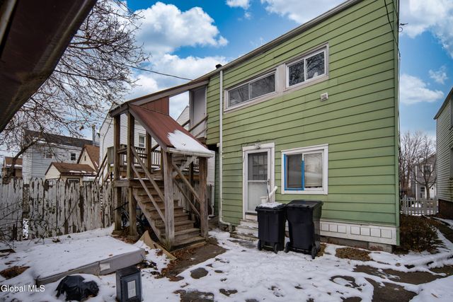 1529 7th Avenue, Watervliet, NY 12189