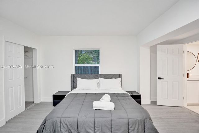 6104 SW 33rd St, Miramar, FL 33023