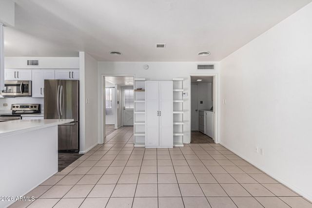 1213 E RIVIERA Drive, Tempe, AZ 85282